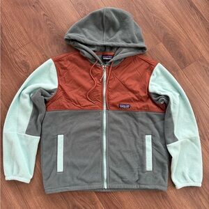 Patagonia Gray and Rust Fleece
Jacket